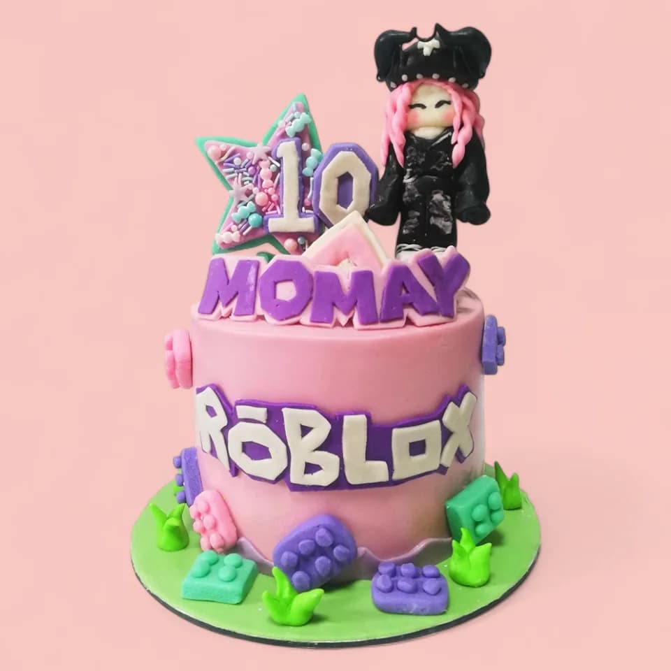 Custom Roblox-Themed Fondant Birthday Cake by Love Bites Cake Hub