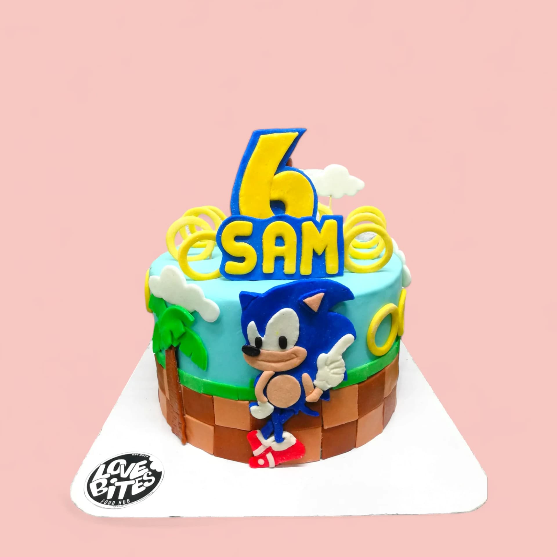 Custom Sonic the Hedgehog-Themed Fondant Birthday Cake by Love Bites Cake Hub